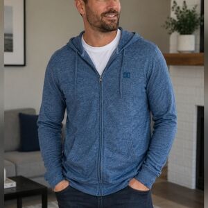 DC  Men’s Blue Zip Hoodie Size Large Lightweight Skate Streetwear Jacket